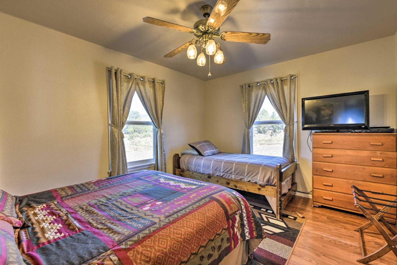 Quiet Pagosa Springs Cabin Lake And Mountain Views! Εξωτερικό φωτογραφία